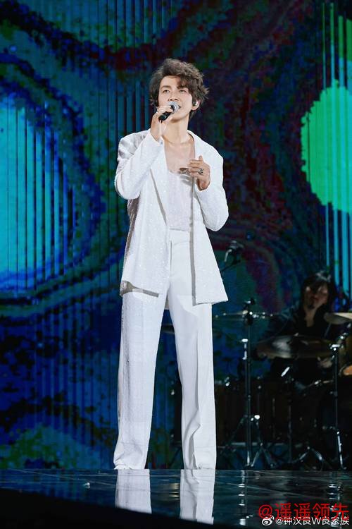 不是医美！钟汉良冻龄秘诀藏在这三个习惯里，普通人也能跟着做