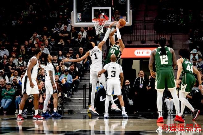 文班亚马33+10乔治30分 马刺击败爵士3连胜