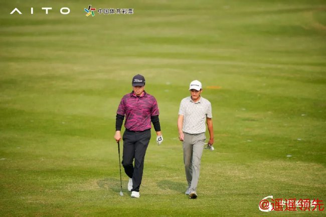 LU Shawn与王首谦