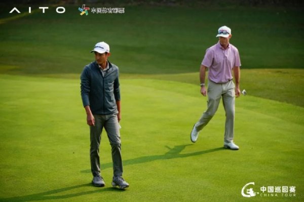 问鼎娱乐app 强强对决四强诞生！中巡赛比洞赛周彦含爆冷出局